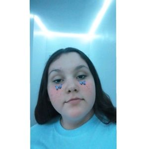 Meet your Posher, Devyn